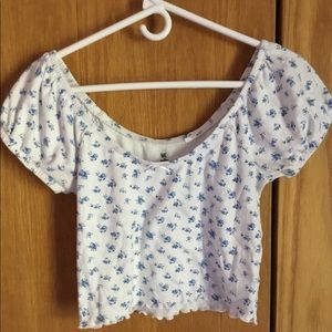 Puff Sleeve Pacsun Crop Top!